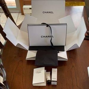 3 Chanel samples, drawstring bag, box & packaging